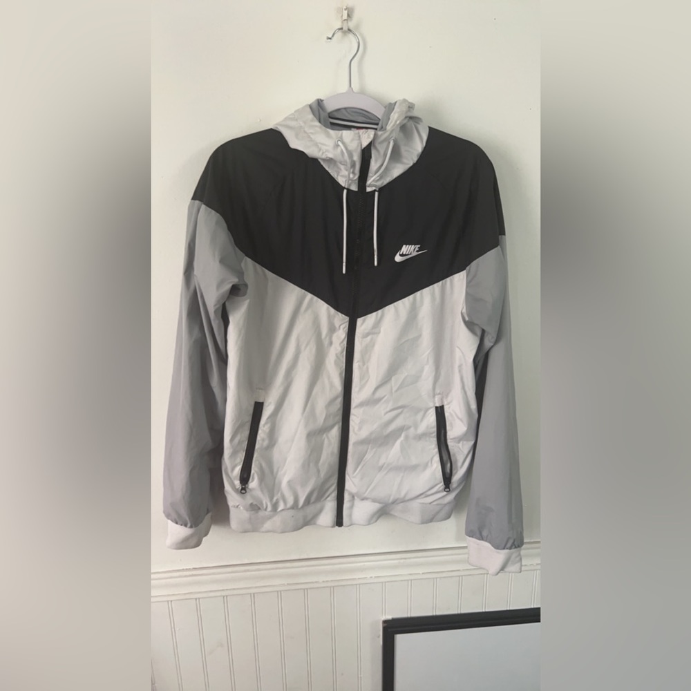 Nike windbreaker